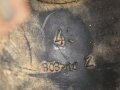 Gasmaske Wehrmacht, gummierte Ausführung mit ungewöhnlichen Kopfbändern, undeutlich datiert