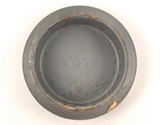 Unterer Deckel für Gasmaskenfilter / Filtereinsatz der Wehrmacht. Hersteller fcc