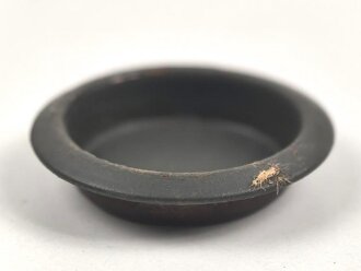 Unterer Deckel für Gasmaskenfilter / Filtereinsatz der Wehrmacht. Hersteller fcc