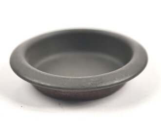 Unterer Deckel für Gasmaskenfilter / Filtereinsatz der Wehrmacht. Hersteller fcc