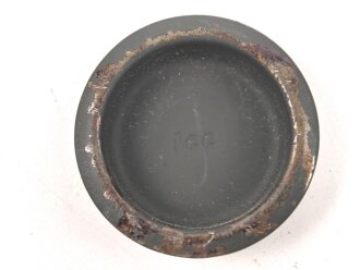 Unterer Deckel für Gasmaskenfilter / Filtereinsatz der Wehrmacht. Hersteller fcc