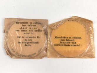 Zwei Paar Ersatz Klarscheiben für eine Gasmaske der Wehrmacht. Gehört ins Deckelfach der Bereitschaftsbüchse