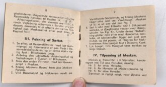 Dänemark, Bedienungsanleitung für die Zivilgasmaske M 1938, datiert 1939, 16 Seiten, Maße: 8 x 8cm