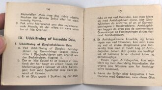 Dänemark, Bedienungsanleitung für die Zivilgasmaske M 1938, datiert 1939, 16 Seiten, Maße: 8 x 8cm