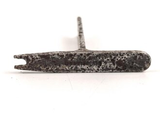 Werkzeug für 5cm Granatwerfer 36 der Wehrmacht. gereinigter Boden?fund, gehört in den Zubehörkasten aus Blech