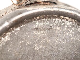 Ölkanne für die Werkzeugtasche für MG13 und MG34 ? der Wehrmacht