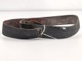 Kaiserreich, Koppelriemen für Mannschaften. Angetrocknetes Lackleder, Patetntverschluss, Höhe 39mm, Gesamtlänge 95cm