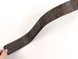 Reichswehr, Koppelriemen für Mannschaften. Ungereinigtes Stück, Gesamtlänge 96cm