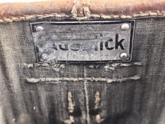 Lederner Transportbehälter zum Richtkreis 31 der Wehrmacht. Getragenes Stück, datiert 1938