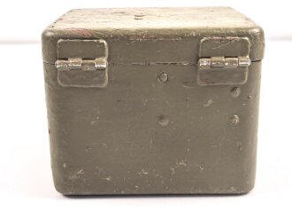 Transportkasten für Richtaufsatz 35 zum 80mm Granatwerfer 34 der Wehrmacht. Norwegisch überlackiertes Stück