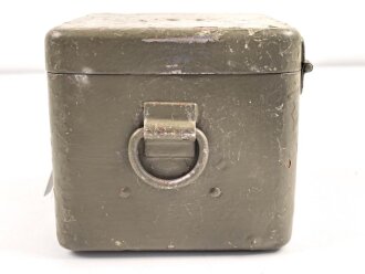 Transportkasten für Richtaufsatz 35 zum 80mm Granatwerfer 34 der Wehrmacht. Norwegisch überlackiertes Stück