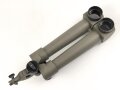 Scherenfernrohr S.F. 14 Z, mit deutscher Heereseinteilung H/ 6400. Überlackiertes Stück, anstelle des Herstellers ist hier "C.Z. 8 B" markiert, C.Z. für Carl Zeiss ? . Klare Durchsicht, rechts ein Gitternetz verbaut.