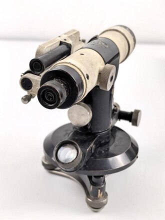 Nivelliergerät von Carl Zeiss Jena. Meiner Meinung...