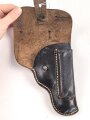 Pistolentasche schwarzes Leder. Keine Markierungen, Alter und Herkunft unbekannt, Höhe auf der Magazinseite gemessen 17cm
