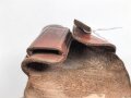 Pistolentasche braunes Leder. Keine Markierungen, Alter und Herkunft unbekannt, Höhe auf der Magazinseite gemessen 12,5m