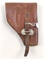 Pistolentasche braunes Leder. Keine Markierungen, Alter und Herkunft unbekannt, Höhe auf der Magazinseite gemessen 17cm