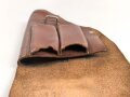 Pistolentasche braunes Leder. Keine Markierungen, Alter und Herkunft unbekannt, Höhe auf der Magazinseite gemessen 17cm