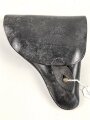 Pistolentasche schwarzes Leder. Keine Markierungen, Alter und Herkunft unbekannt, Höhe auf der Magazinseite gemessen 15cm