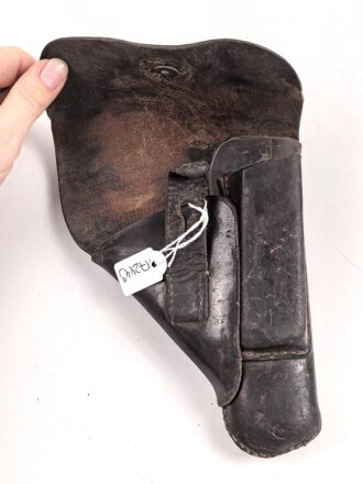 Pistolentasche Wehrmacht oder Polizei, dunkelbraunes Leder,  Höhe an der Seite der Magazintsche gemessen 16,5cm
