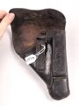 Pistolentasche Wehrmacht oder Polizei, dunkelbraunes Leder,  Höhe an der Seite der Magazintsche gemessen 16,5cm