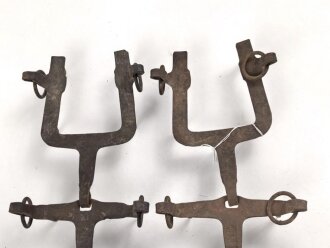 Paar Steigeisen für Bergschuhe der Gebirgsjäger. Größe 2, ungereinigtes Paar