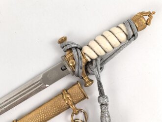 Kaiserliche Marine, Dolch für Offiziere mit Gehänge und Portepee. Neuzeitliche Fertigung von Hörster Solingen. Gebraucht, gut
