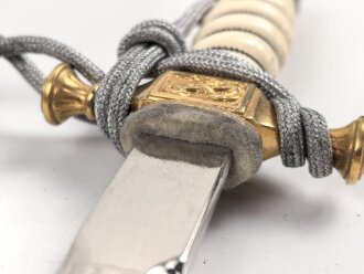 Kaiserliche Marine, Dolch für Offiziere mit Gehänge und Portepee. Neuzeitliche Fertigung von Hörster Solingen. Gebraucht, gut