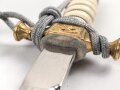 Kaiserliche Marine, Dolch für Offiziere mit Gehänge und Portepee. Neuzeitliche Fertigung von Hörster Solingen. Gebraucht, gut