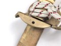 Kaiserliche Marine, Säbel  für Offiziere mit Peitschengehänge und Portepee. Neuzeitliche Fertigung . Gebraucht, Scheide leicht verzogen, die Arretierung oben greift nicht.