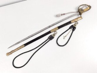 Kaiserliche Marine, Säbel  für Offiziere mit Peitschengehänge und Portepee. Neuzeitliche Fertigung . Gebraucht