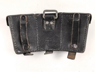 Patronentasche zum K98 Wehrmacht ( für 6 Ladestreifen) . Mit Reichsbetriebsnummer, die Koppelschlaufen neuzeitlich modifiziert