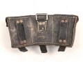 Patronentasche zum K98 Wehrmacht ( für 6 Ladestreifen) . Ungereinigt, mit Reichsbetriebsnummer datiert 1944