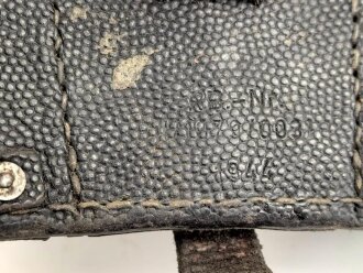 Patronentasche zum K98 Wehrmacht ( für 6 Ladestreifen) . Ungereinigt, mit Reichsbetriebsnummer datiert 1944