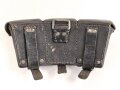 Patronentasche zum K98 Wehrmacht ( für 6 Ladestreifen) . Ungereinigt, mit Reichsbetriebsnummer datiert 1944