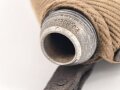 1.Weltkrieg, Feldflasche aus den letzten Kriegstagen, aus allem was da war zusammengebaut. Der Korpus von 1914, der Bezug von 1918
