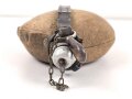 Feldflasche, wohl aus den 1930iger Jahren. Gebraucht, leicht defekt