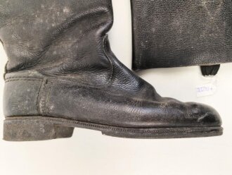 Nationale Volksarmee der DDR, Paar Stiefel für Mannschaften. Sohlenlänge 28,5cm, ungereinigt. Getragenes Paar aus Filmfundus