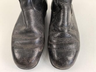 Nationale Volksarmee der DDR, Paar Stiefel für Mannschaften. Sohlenlänge 28,5cm, ungereinigt. Getragenes Paar aus Filmfundus