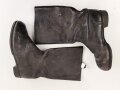 Nationale Volksarmee der DDR, Paar Stiefel für Mannschaften. Sohlenlänge 28,5cm, ungereinigt. Getragenes Paar aus Filmfundus