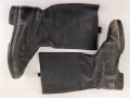 Nationale Volksarmee der DDR, Paar Stiefel für Mannschaften. Sohlenlänge 29,5cm, ungereinigt. Getragenes Paar aus Filmfundus