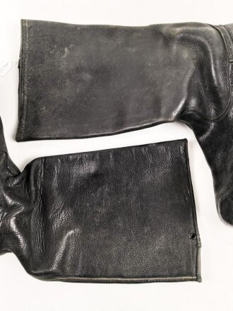 Paar Stiefel für Offiziere,  aus der Nachkriegszeit. Ungereinigtes Paar aus Filmrequisite , Sohlenlänge 29,5cm