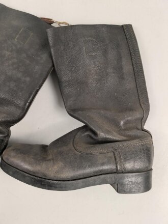 Nationale Volksarmee der DDR, Paar Stiefel für Mannschaften. Sohlenlänge 29cm, ungereinigt. Getragenes Paar aus Filmfundus