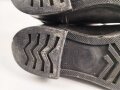 Nationale Volksarmee der DDR, Paar Stiefel für Mannschaften. Sohlenlänge 29cm, ungereinigt. Getragenes Paar aus Filmfundus