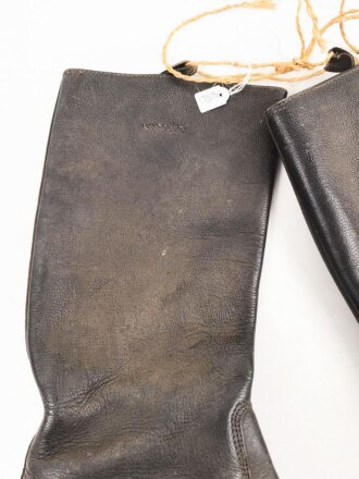 Nationale Volksarmee der DDR, Paar Stiefel für Mannschaften. Sohlenlänge 29,5cm, ungereinigt. Getragenes Paar aus Filmfundus