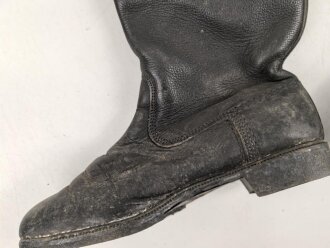 Nationale Volksarmee der DDR, Paar Stiefel für Mannschaften. Sohlenlänge 29,5cm, ungereinigt. Getragenes Paar aus Filmfundus