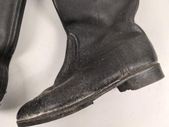 Nationale Volksarmee der DDR, Paar Stiefel für Mannschaften. Sohlenlänge 29,5cm, ungereinigt. Getragenes Paar aus Filmfundus
