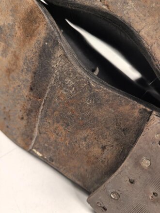 Paar Stiefel für Offiziere, vermutlich aus der Nachkriegszeit. Ungereinigtes Paar aus Filmrequisite , Sohlenlänge 33cm
