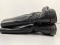 Paar Stiefel für Offiziere, aus der Nachkriegszeit. Ungereinigtes Paar aus Filmrequisite , Sohlenlänge knapp32cm