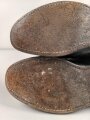 Paar Stiefel für Offiziere, vermutlich aus der Nachkriegszeit. Ungereinigtes Paar aus Filmrequisite , Sohlenlänge knapp 33cm