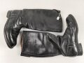 Paar Stiefel für Offiziere, vermutlich aus der Nachkriegszeit. Ungereinigtes Paar aus Filmrequisite , Sohlenlänge knapp 33cm